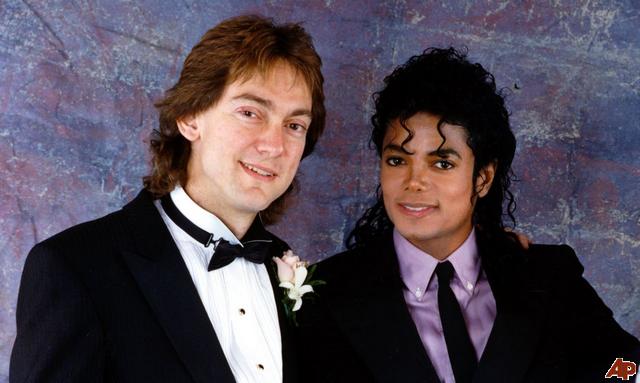 Michael a John Branca